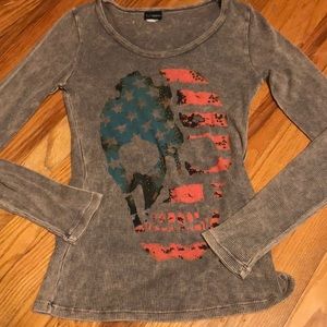 ♦️3 for $15♦️ Daytrip skull top